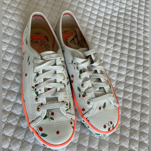 Keds x Rifle Paper Co.Kickstart Leather White Red Strawberry Sneakers 8 - Picture 1 of 15